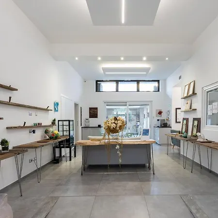 Little Square Gasthuis 3*