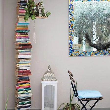 Little Square Gasthuis 3*