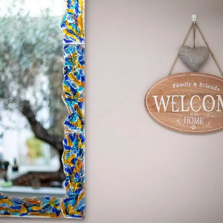 Guest house Little Square