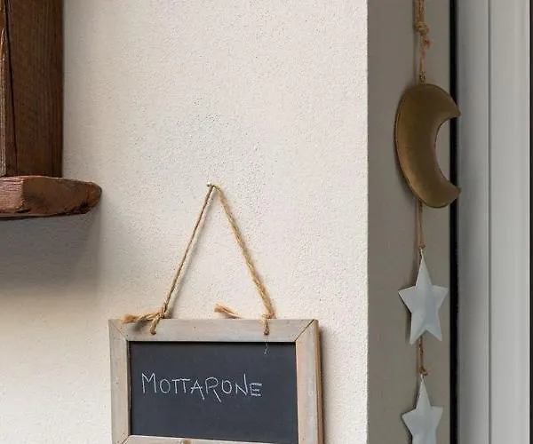 招待所 Little Square